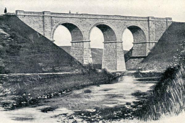 Kamenný most Strašova. T. Žákavec, 1936.
